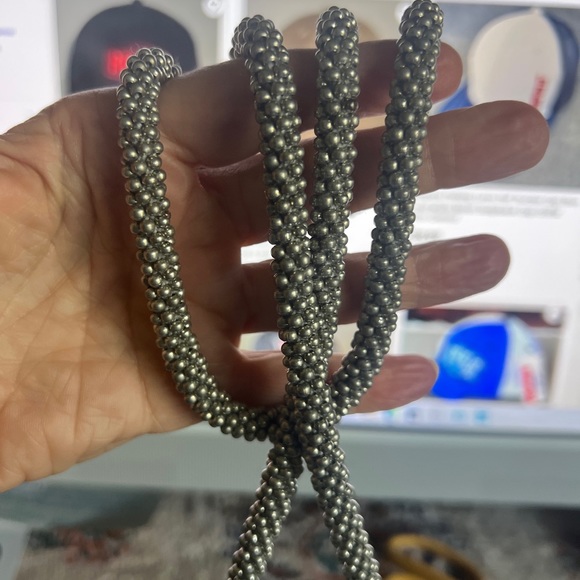 Vtg Silver Tone Petite Ball Bead Cluster Chain Necklace Pullover 17.5” long - Picture 7 of 7